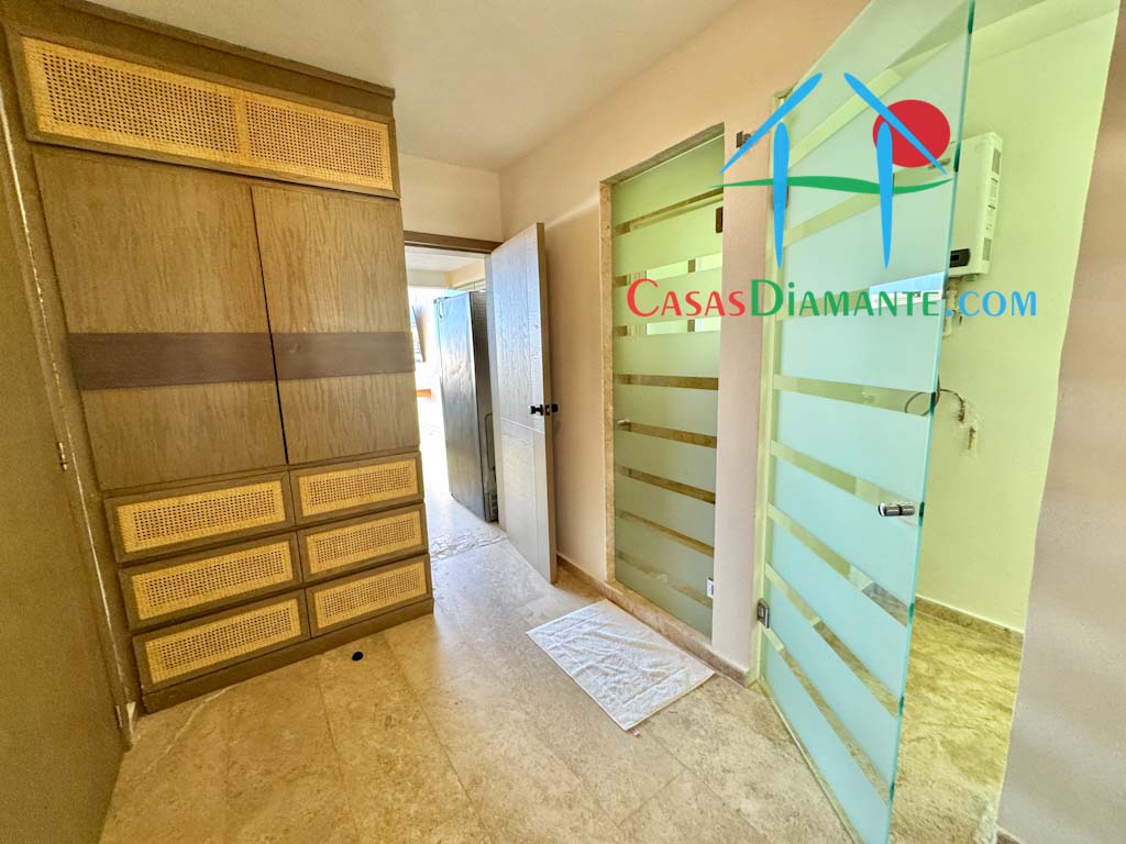 Punta Manglar E PH 301 - Baño compartido rec 5 y 6 2